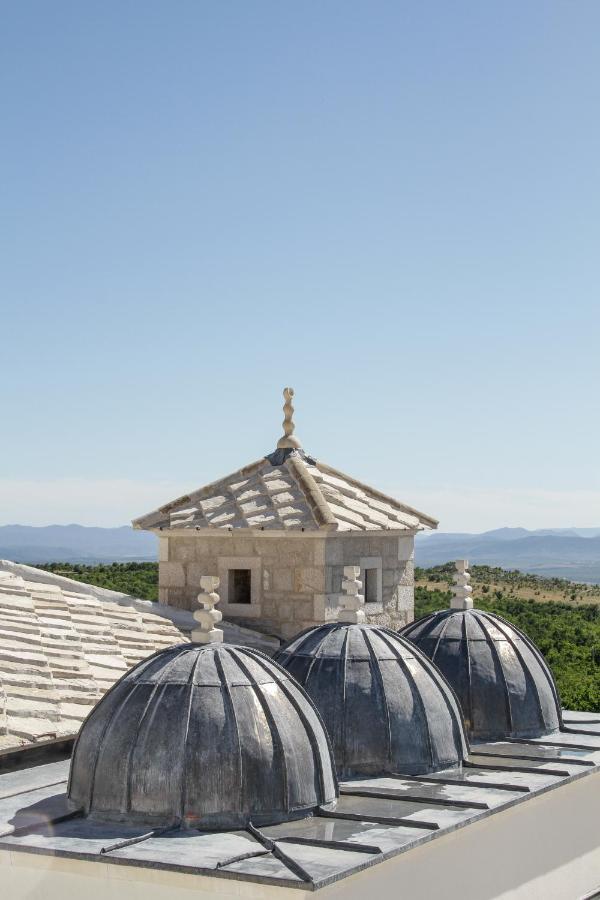 Kalima Resort Mostar Bagian luar foto
