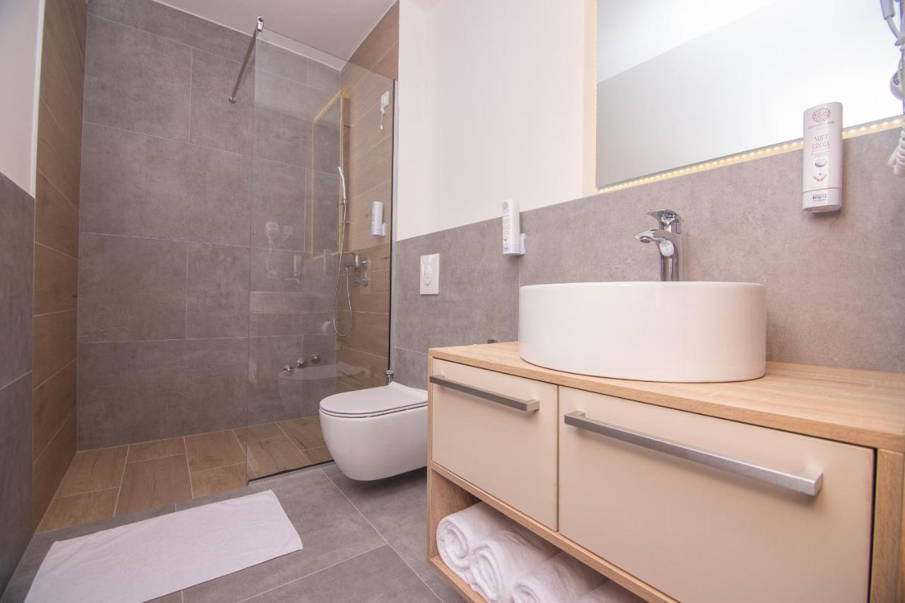 Kalima Resort Mostar Bagian luar foto